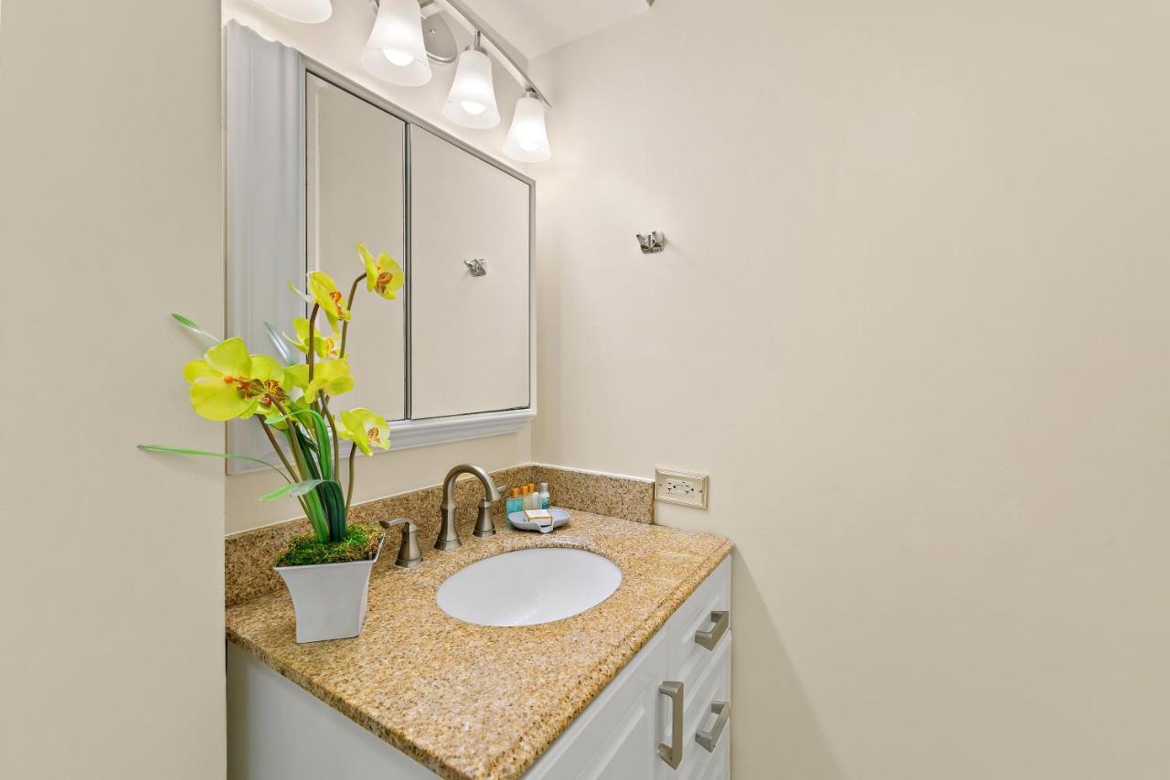 Pacific Monarch - 1 Bedroom - Ocean And City Views! Honolulu Exterior photo